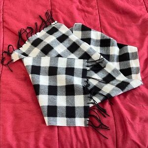 Black and White Checkered Scarf